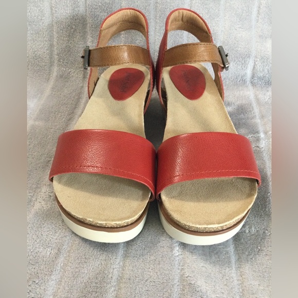Josef Seibel Tan and Red Leather Platform Sandal EU 37 US 6 to 6.5 - Picture 3 of 13